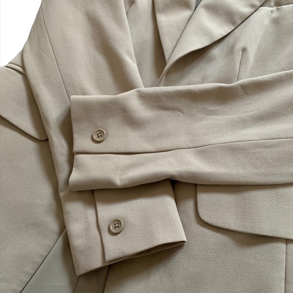 MODA INTERNATIONAL | jacke in beige colour size 0 - Picture 2 of 5